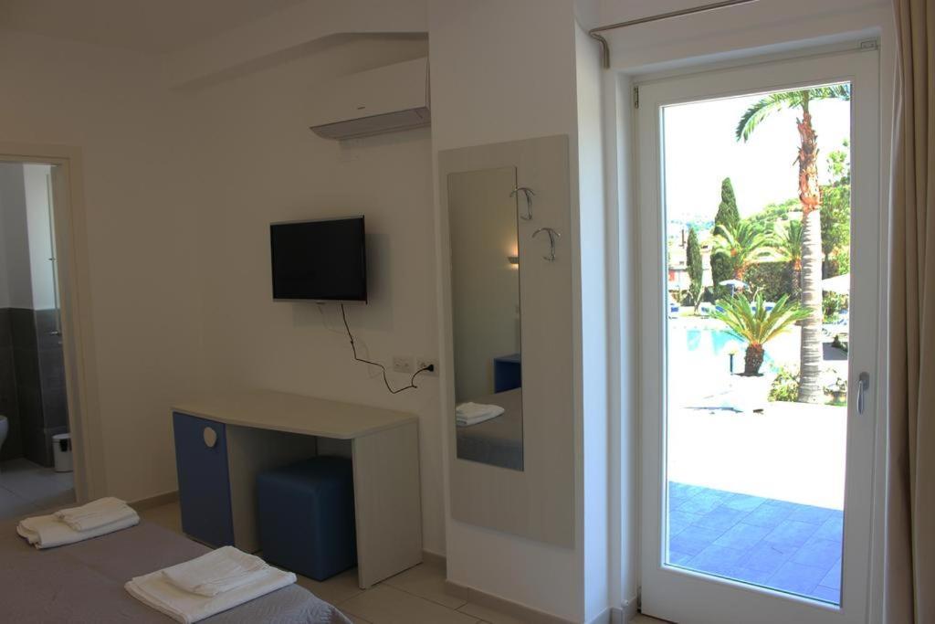 Hotel La Tombola Agropoli Εξωτερικό φωτογραφία