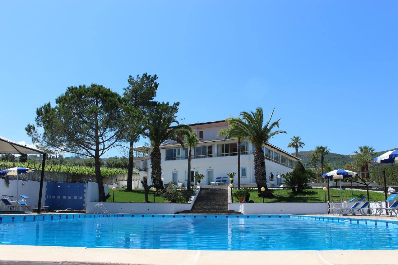 Hotel La Tombola Agropoli Εξωτερικό φωτογραφία